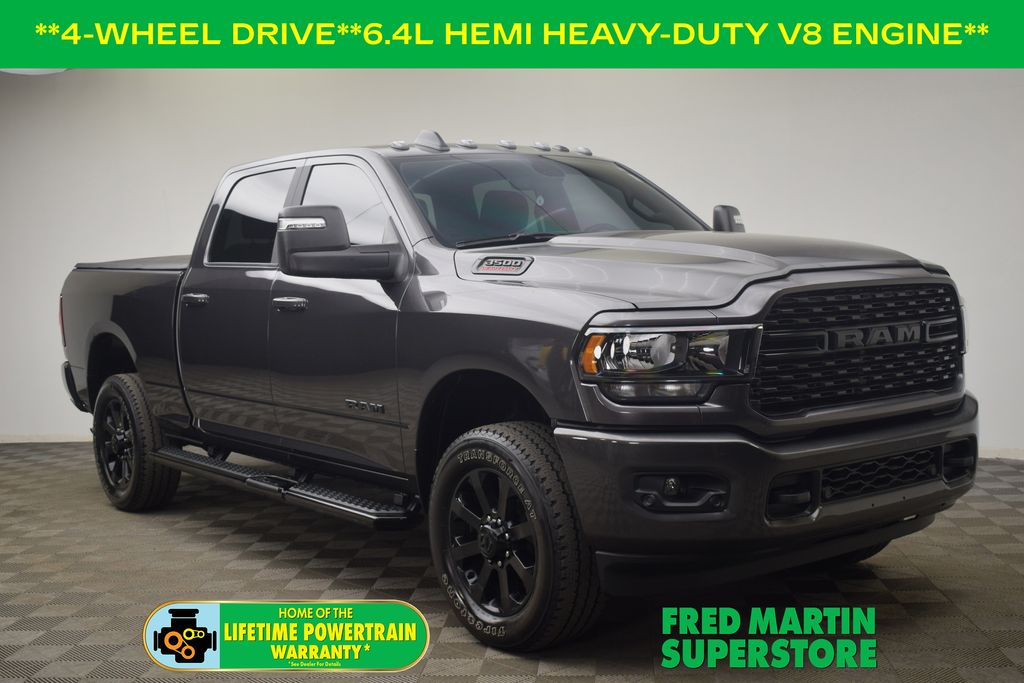 2024 RAM 3500 Big Horn Crew Cab 4WD