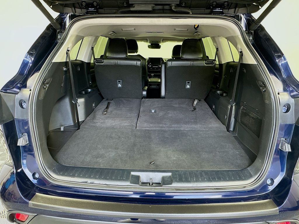 Thumbnail: 2024 Toyota Highlander - 27