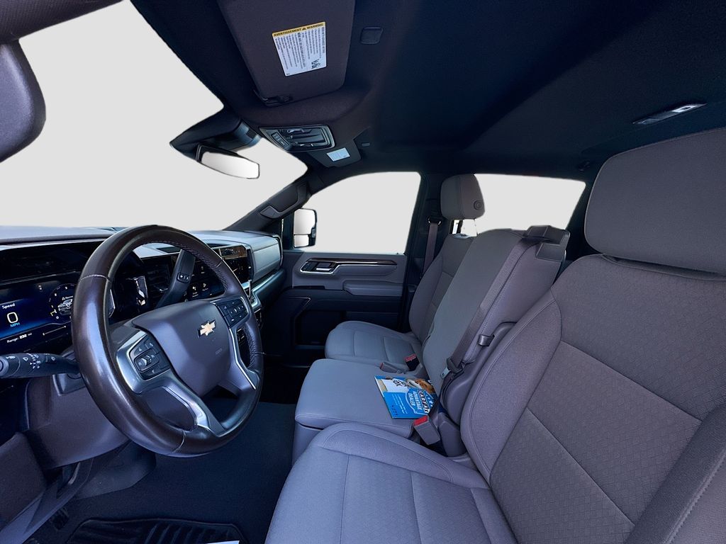 2024 Chevrolet Silverado 3500HD LT - Photo 23