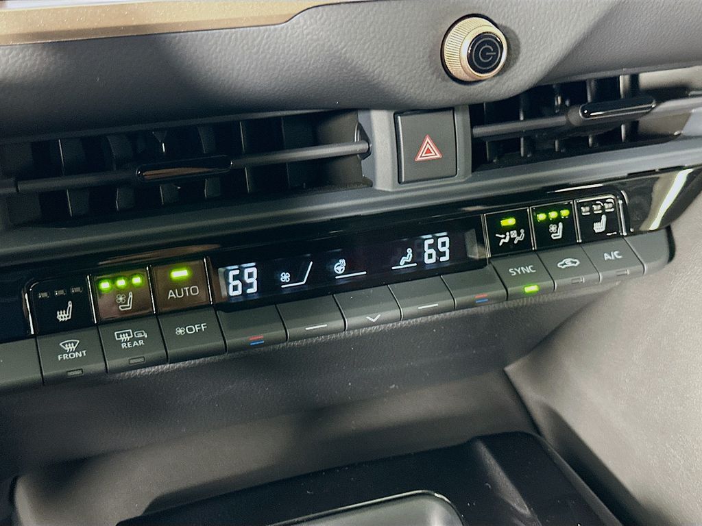 2025 Toyota Crown  16