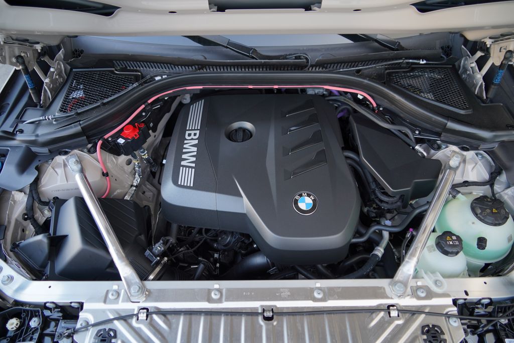 Thumbnail: 2026 BMW X3 - 21