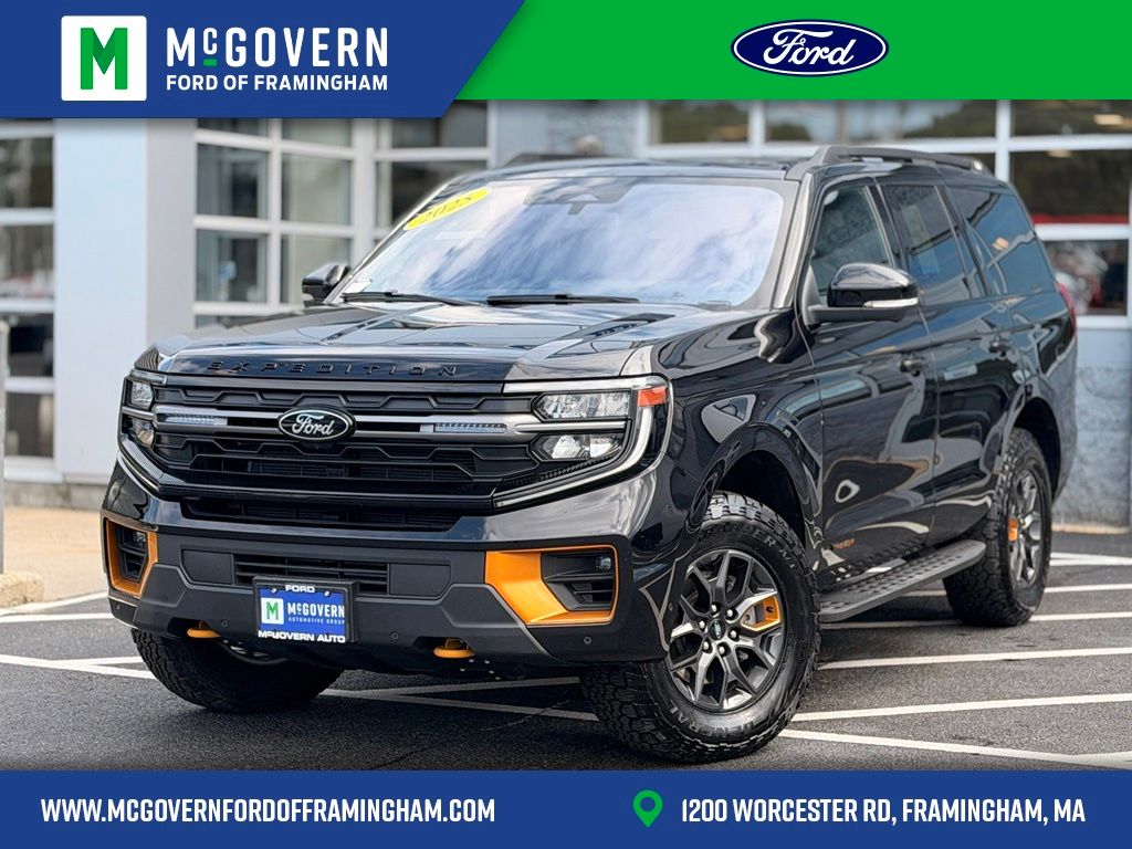 Black Metallic 2025 Ford Expedition SUV / Crossover Four-Wheel Drive Automatic