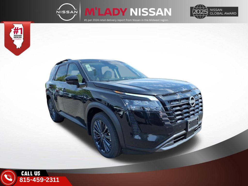 2026 Nissan Pathfinder SL 4WD's photo