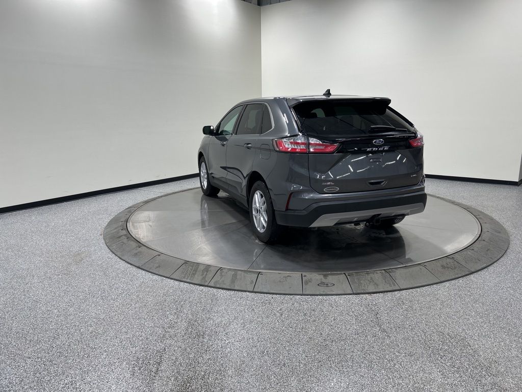 used 2024 Ford Edge car, priced at $25,990