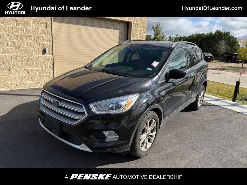 Thumbnail: 2019 Ford Escape - 1