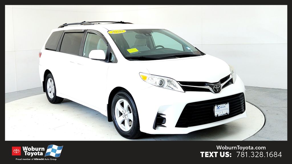 Super White 2020 Toyota Sienna LE 7-Passenger FWD with Auto-Access Seat Minivan Front-Wheel Drive 8-Speed Automatic