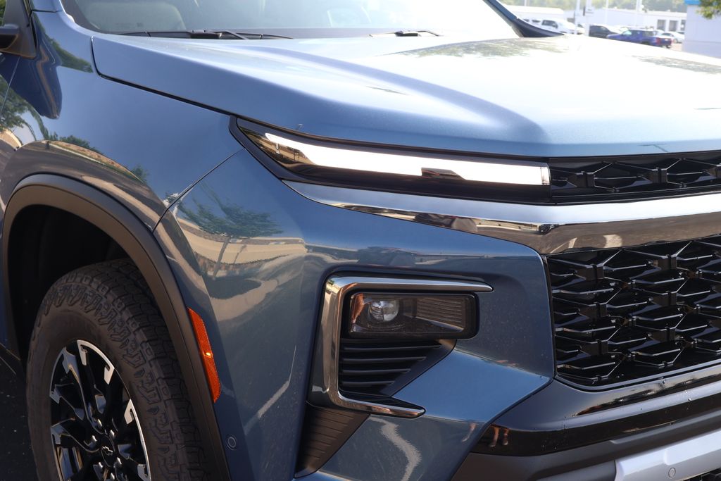Thumbnail: 2026 Chevrolet Traverse - 4