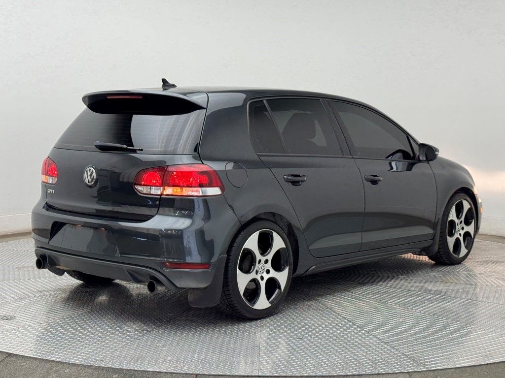 2012 Volkswagen Golf GTI Autobahn 11