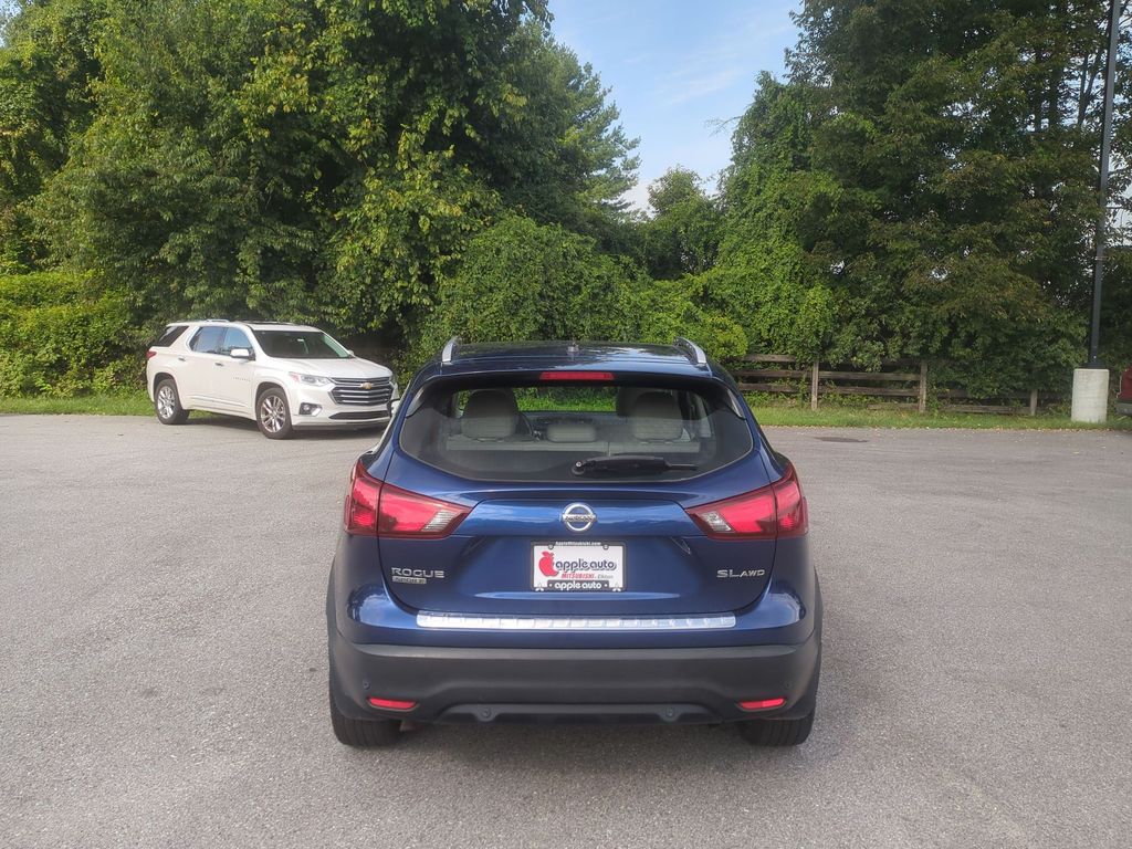 2019 Nissan Rogue Sport SL