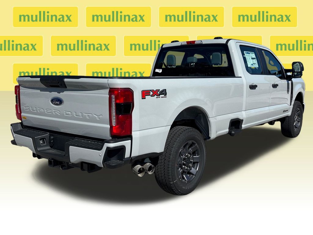 New 2026 White Ford XL image 4
