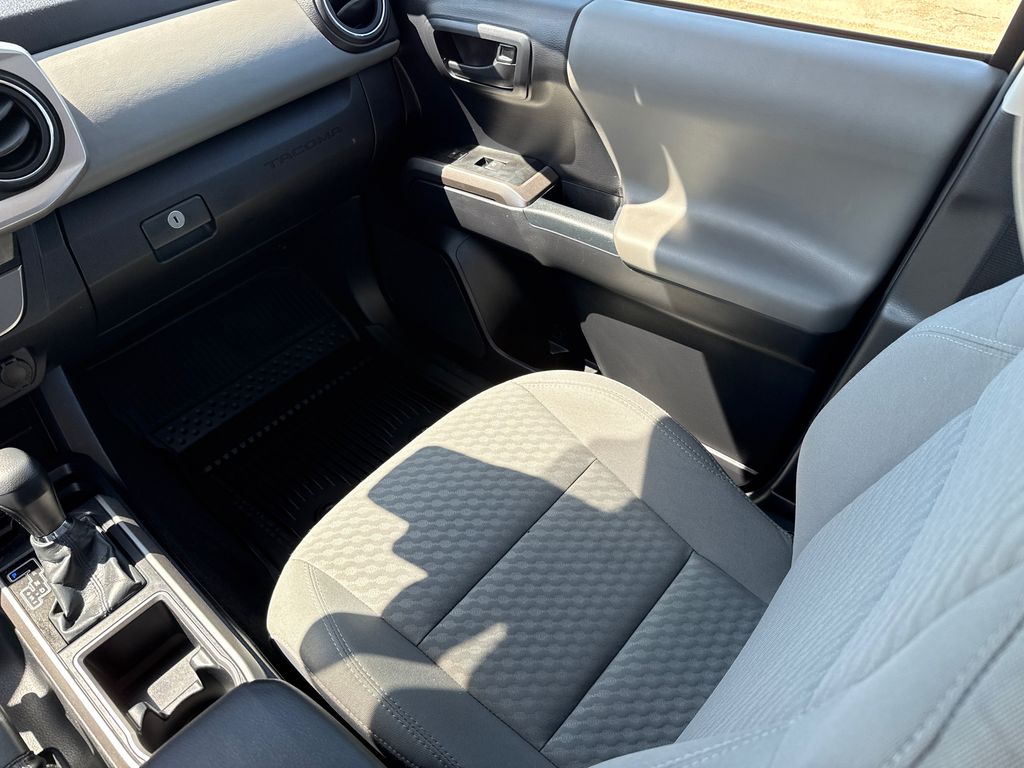Used 2021 Toyota Tacoma Truck