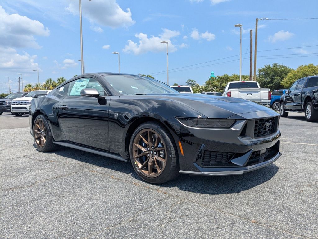 2025 Ford Mustang Dark Horse Fastback
