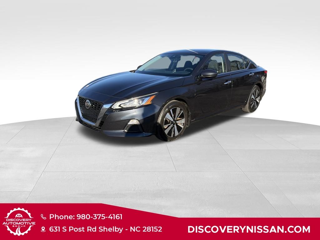 2022 Nissan Altima SV