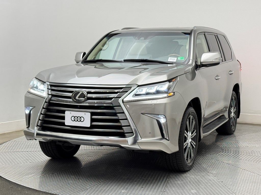 2021 Lexus LX 570 4