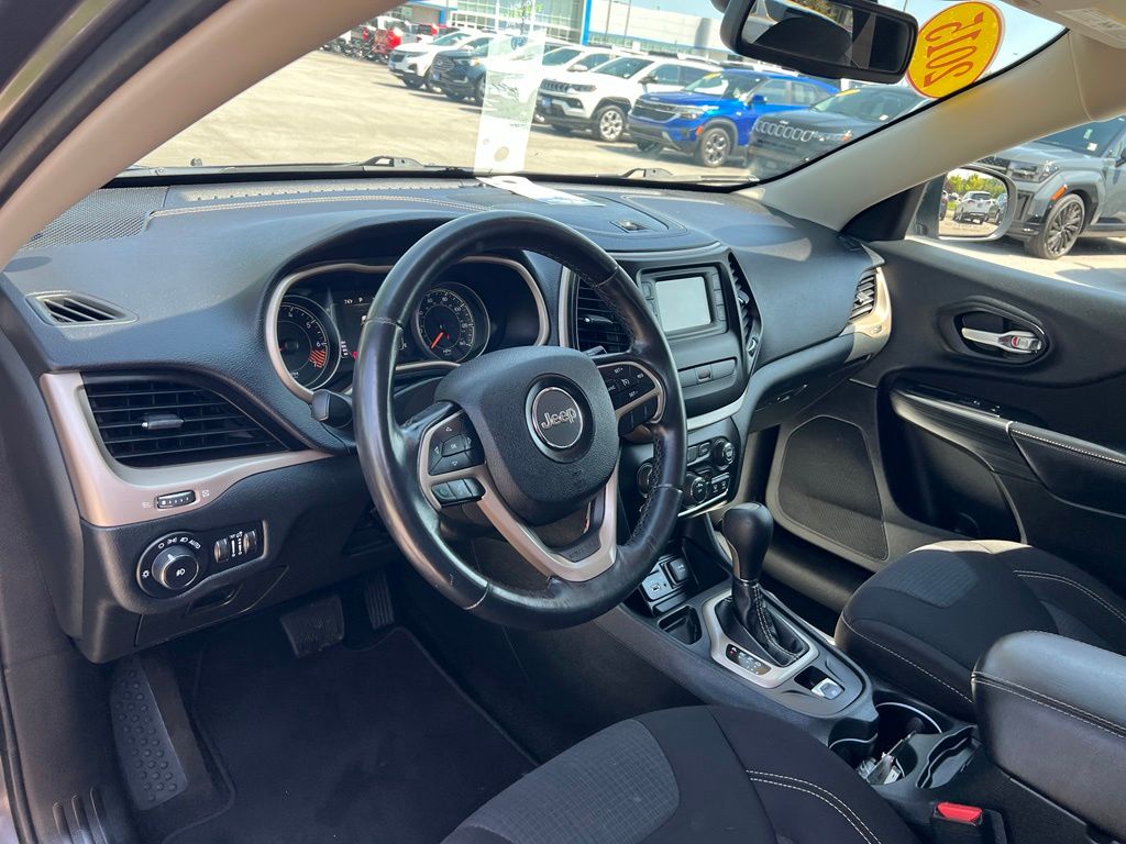 Used 2015 Jeep Cherokee SUV