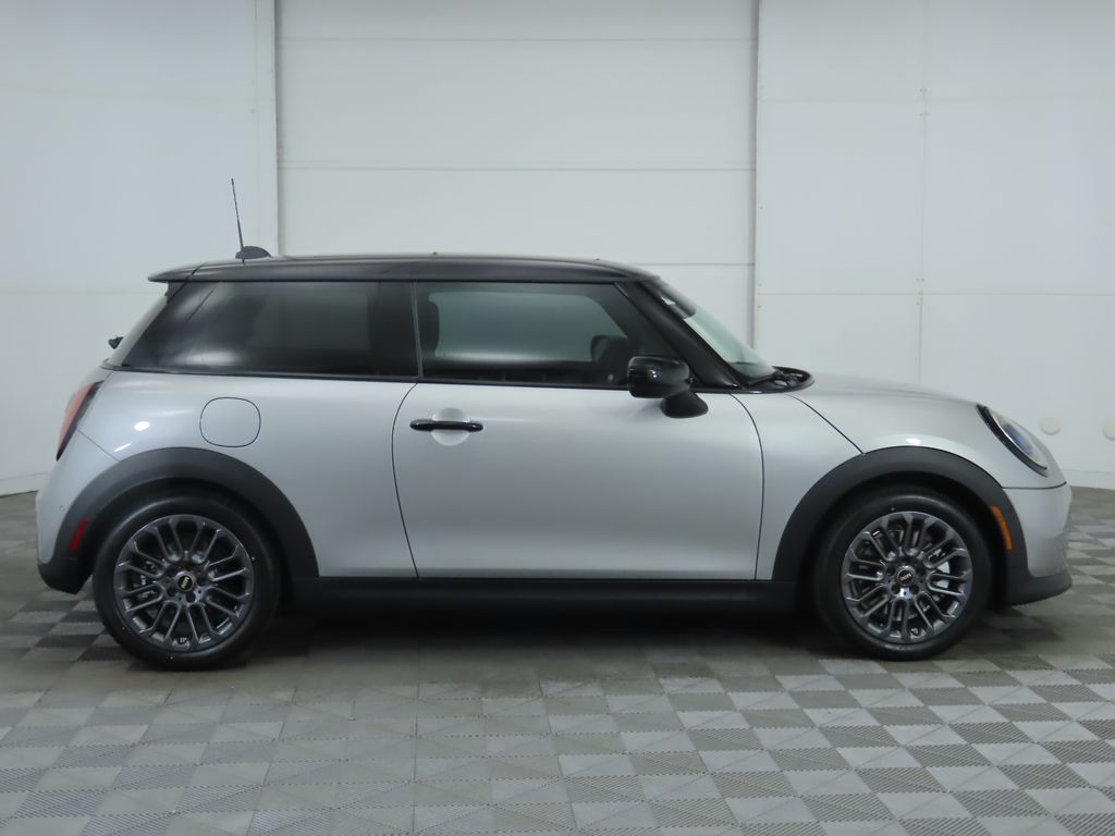 Thumbnail: 2026 MINI Cooper - 4