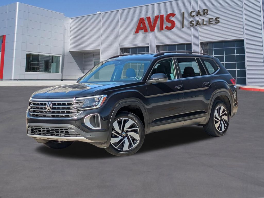 2024 Volkswagen Atlas SE FWD with Technology