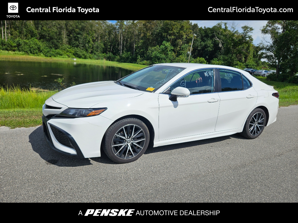 2023 Toyota Camry SE -
                Orlando, FL