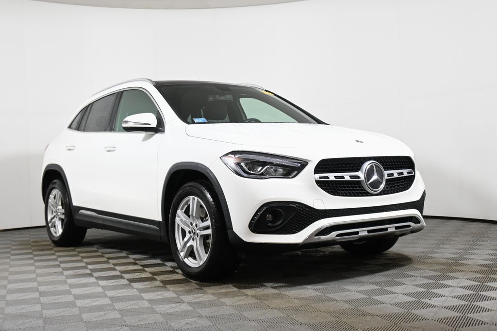 Thumbnail: 2023 Mercedes-Benz GLA - 9