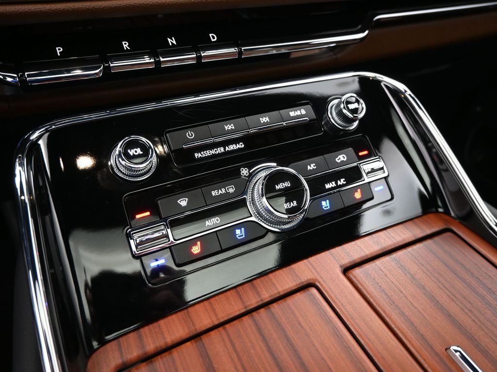 2024 Lincoln Navigator Reserve L