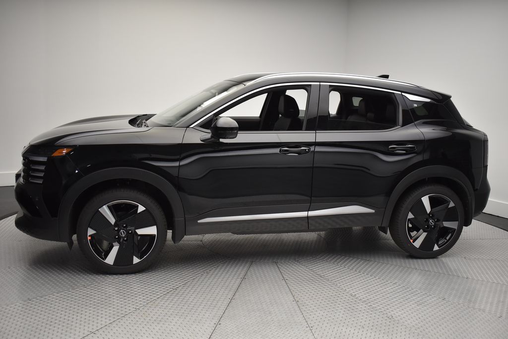 Thumbnail: 2025 Nissan Kicks - 8