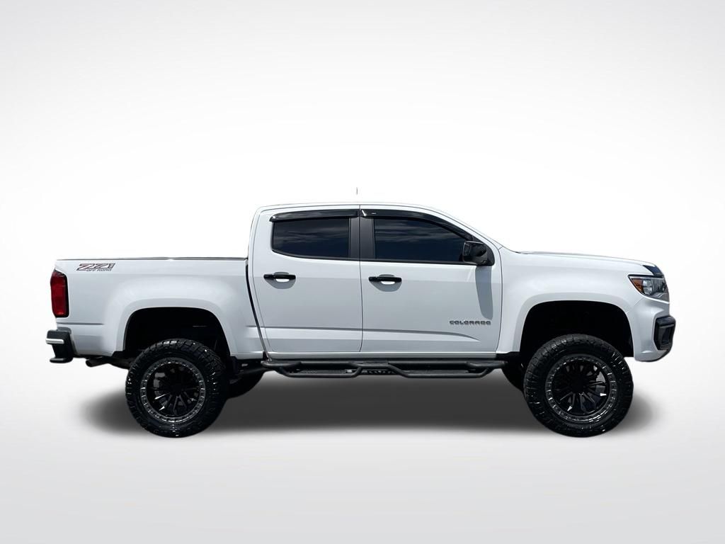Thumbnail: 2022 Chevrolet Colorado - 7