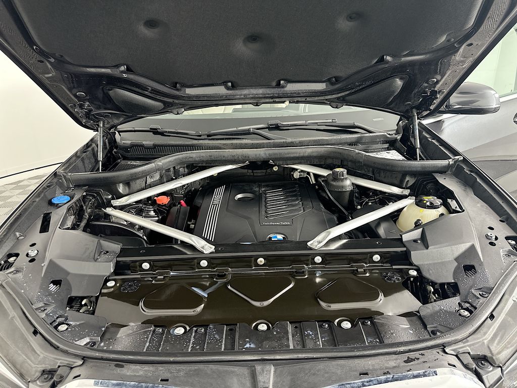 Thumbnail: 2020 BMW X5 - 32