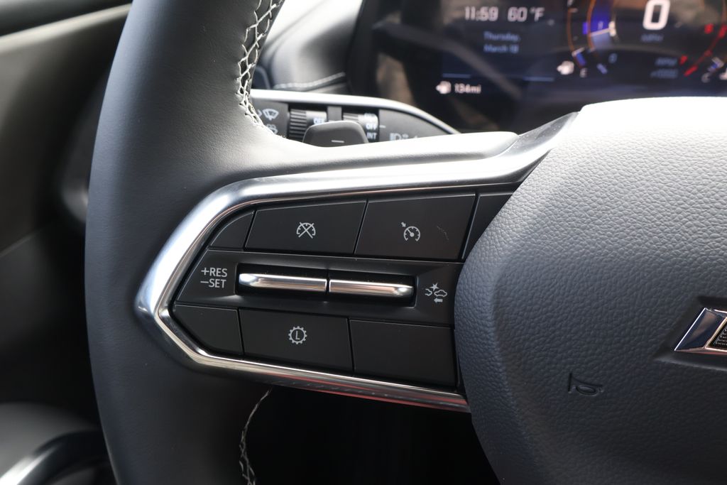 Thumbnail: 2026 Chevrolet Traverse - 23