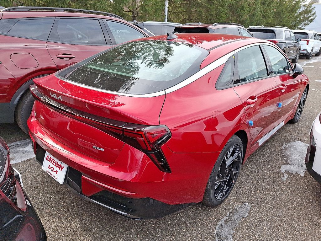 2025 Kia K5 GT-Line - Photo 4
