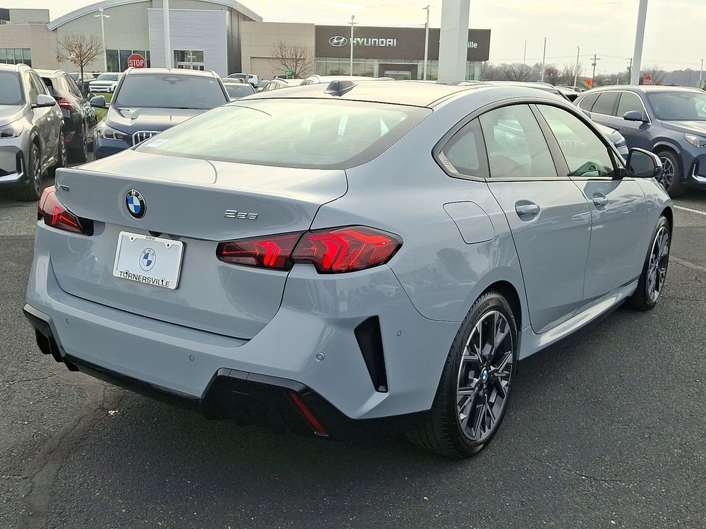 Thumbnail: 2025 BMW 2 Series - 6