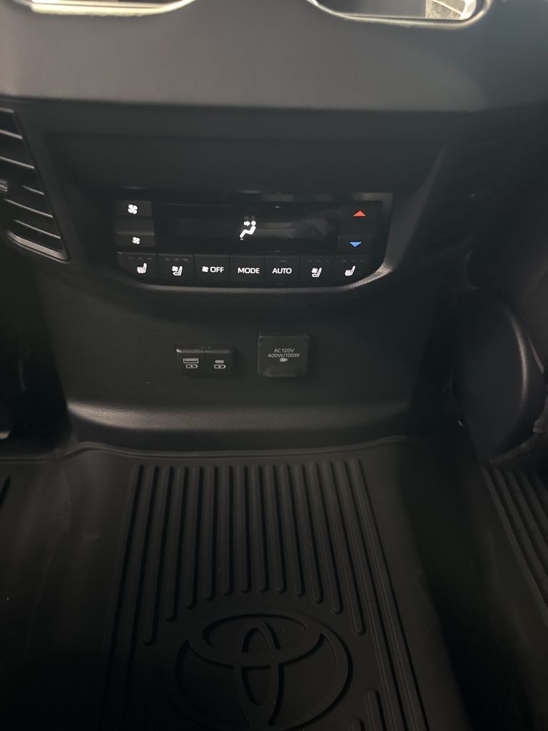 Used Car 2025 Toyota Sequoia  Platinum For Sale Under $110,000 In San Juan, Puerto Rico