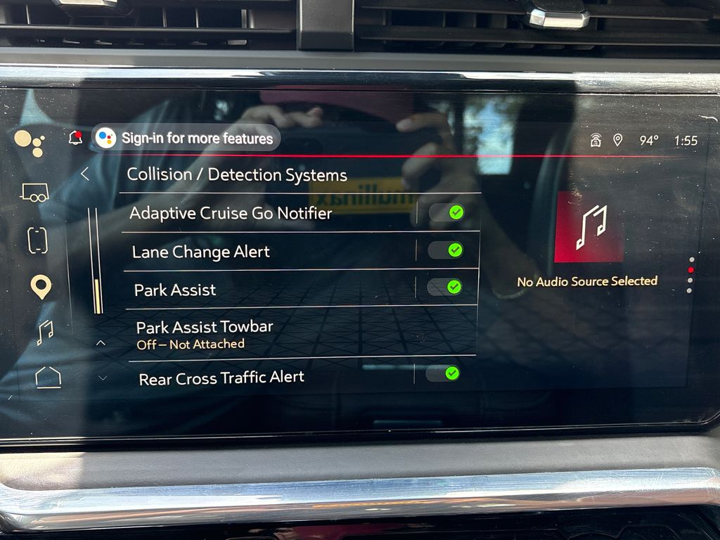 Certified Used 2024  GMC Denali Ultimate image 38