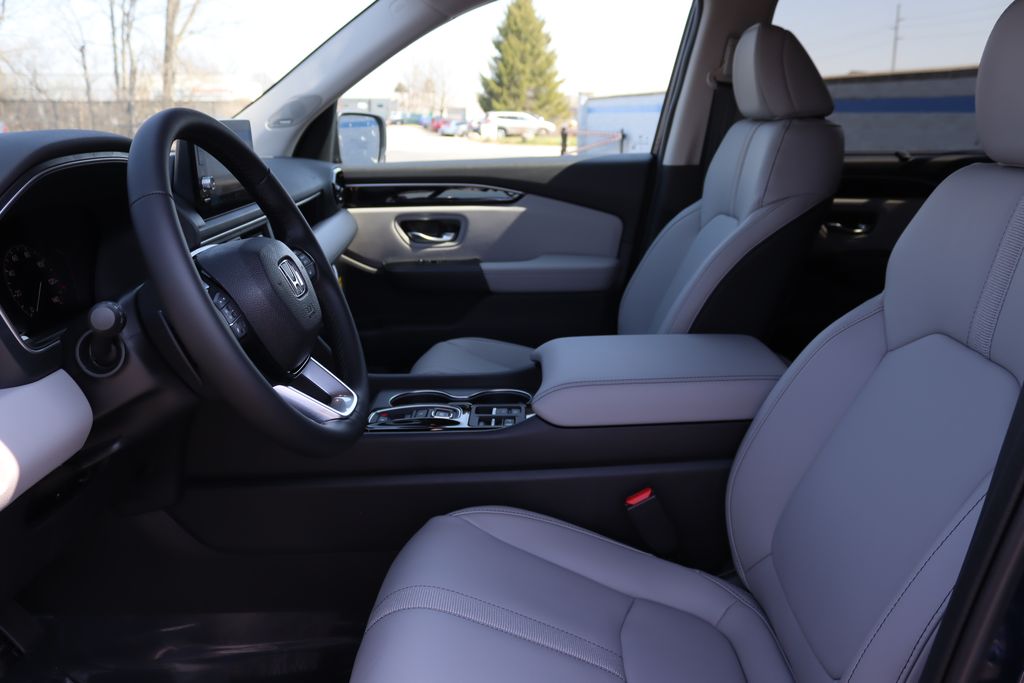 2025 Honda Pilot  30