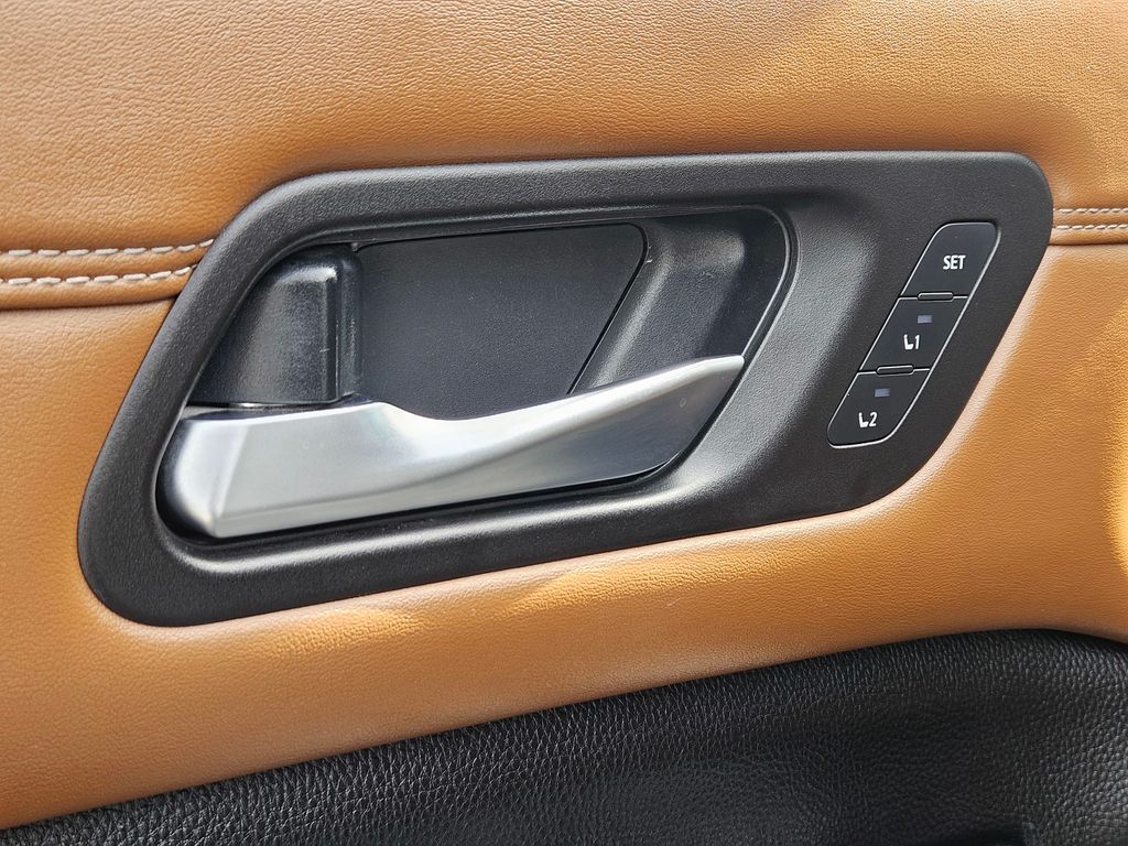 Used Car 2022 Nissan Pathfinder  Platinum For Sale Under $30,000 In San Marcos, Texas