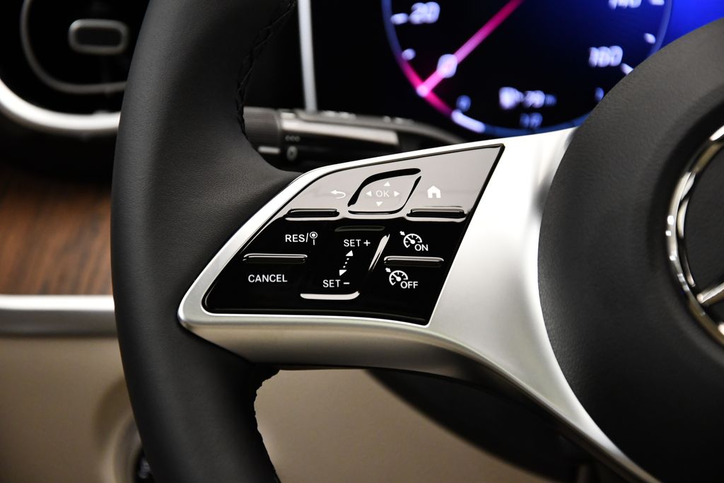 2025 Mercedes-Benz C-Class C 300 22