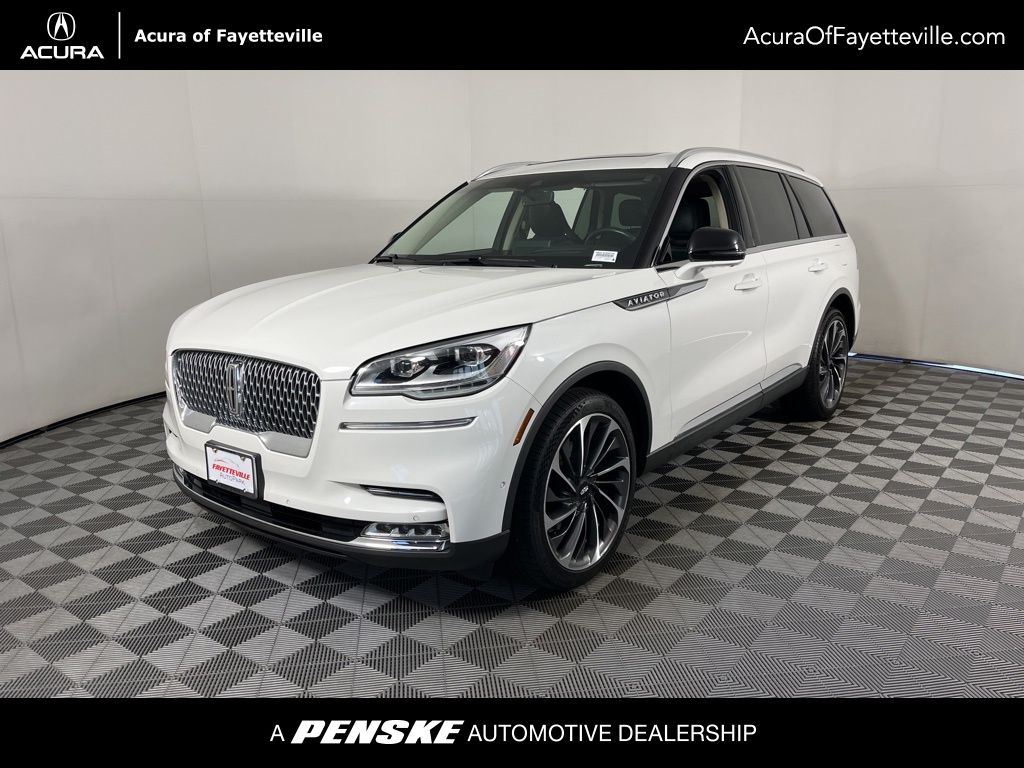 Thumbnail: 2022 Lincoln Aviator - 1