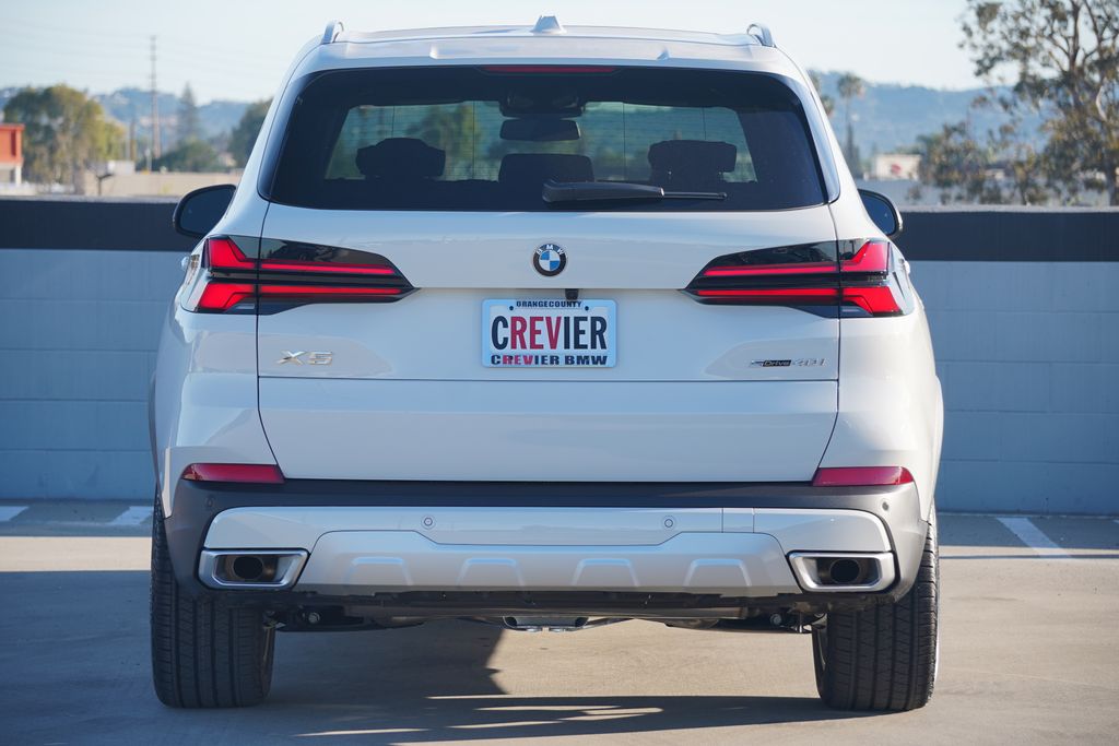 Thumbnail: 2026 BMW X5 - 6