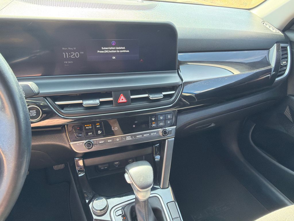 Used 2024 Blue Kia S image 28