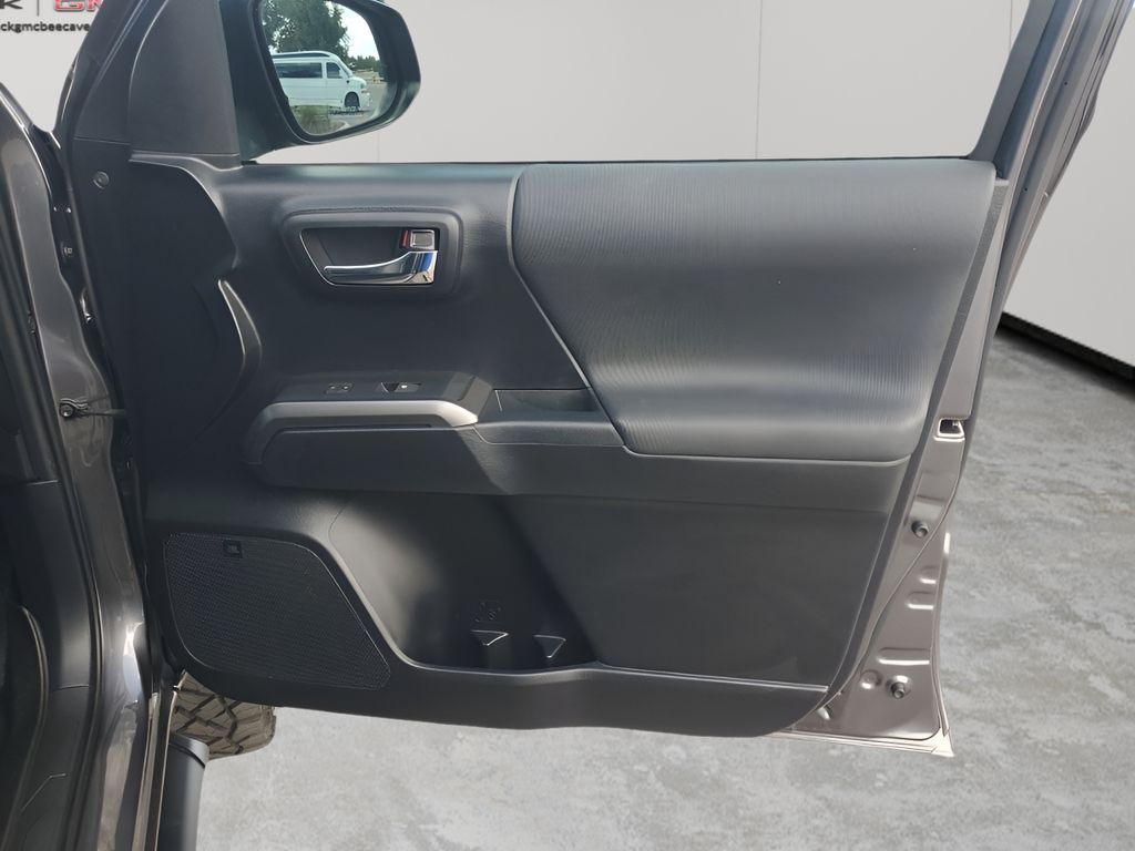 Used Car 2019 Toyota Tacoma  Trd Sport For Sale Under $40,000 In Austin, Texas