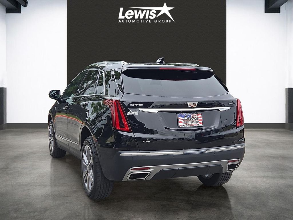 Used 2024 Cadillac XT5 Premium Luxury For Sale in Farmington, AR