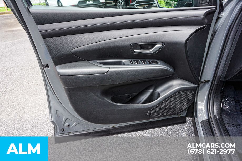 Used 2025 Gray Hyundai SEL image 46