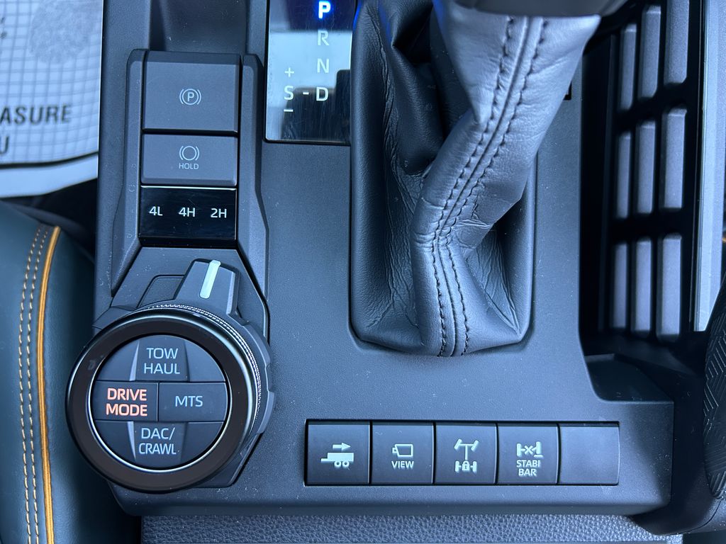 2025 Toyota 4Runner i-FORCE MAX Hybrid Trailhunter