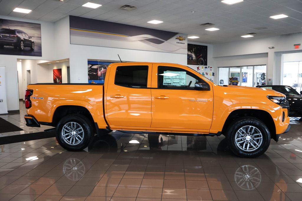 2025 Chevrolet Colorado LT 7
