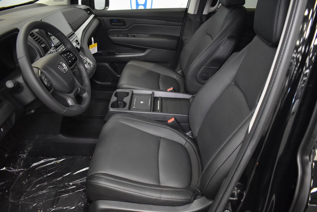 Thumbnail: 2026 Honda Odyssey - 19