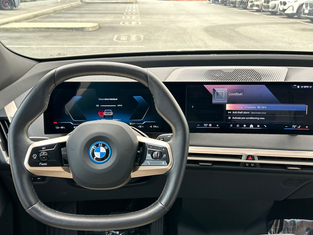 Thumbnail: 2024 BMW iX - 17