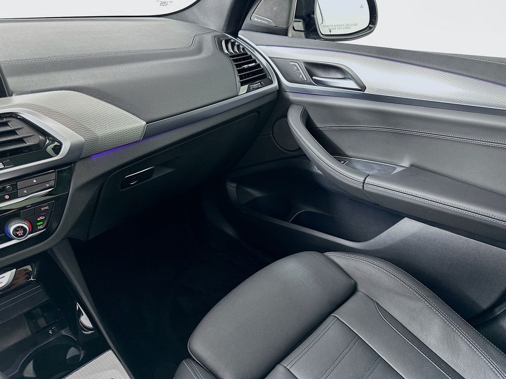 Thumbnail: 2018 BMW X3 - 24