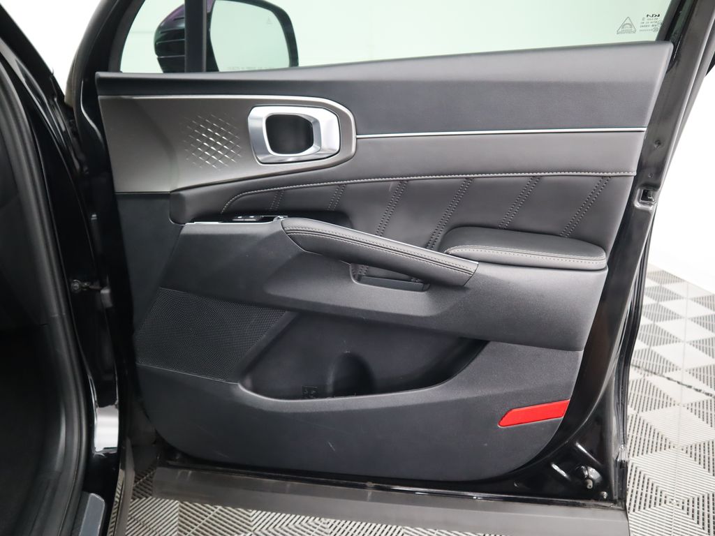 2023 Kia Sorento SX 27