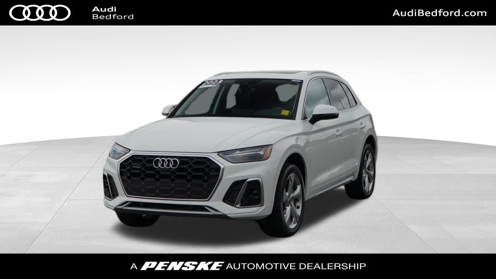 2023 Audi Q5 e Premium Plus -
                Bedford, OH