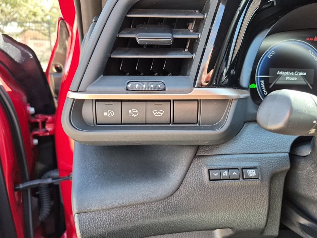 Used Car 2025 Toyota Crown Signia  Limited For Sale Under $50,000 In Austin, Texas