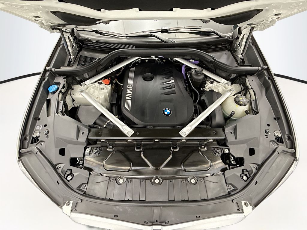 Thumbnail: 2025 BMW X6 - 28